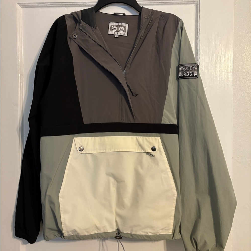 Teddy Fresh Gray Colorblock Windbreaker